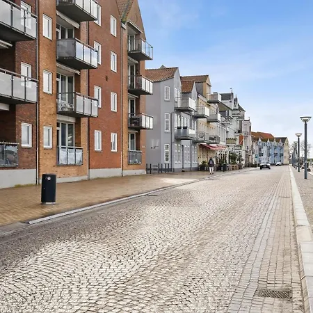 Semesterbostad Harbour House *